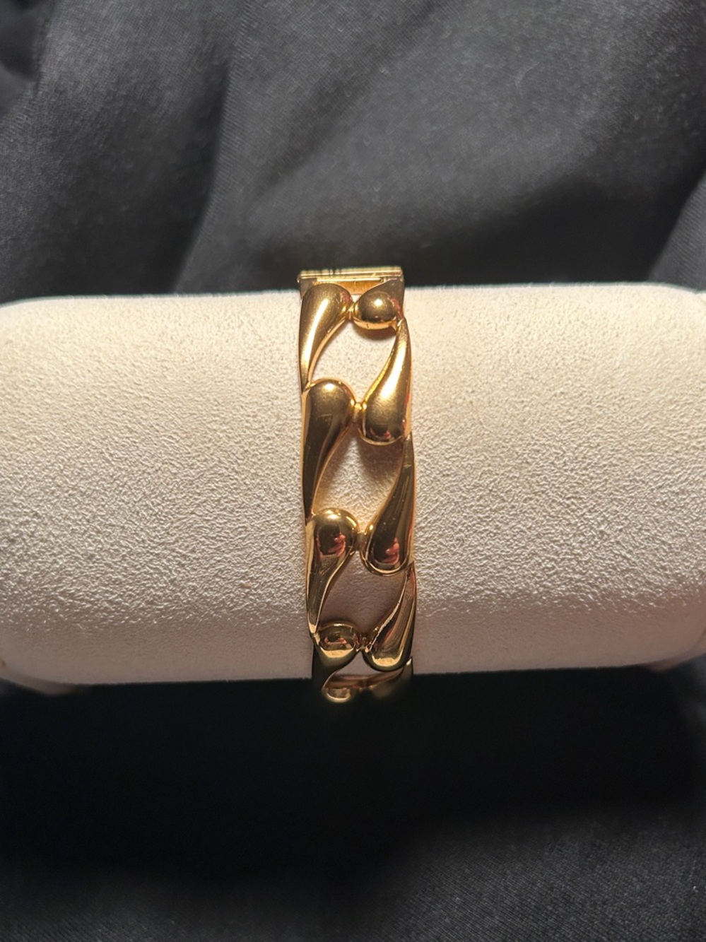 18K Gold Plated Link Clasped Bracelet Worn Two Ways NEW